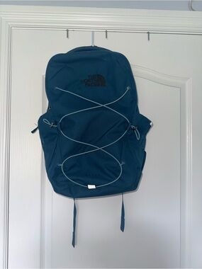best backpack with wheels for travel 360° rotating Water Resistant Rolling 4 Removable Adults,Airline Approved Carry on Luggage Fit 15.6 Inch Laptop Backpack with USB Charging Port : Electronics JanSport - Lunch Break High Sierra Powerglide Pro ZZBrand: Herschel Size:12 oz Wine
